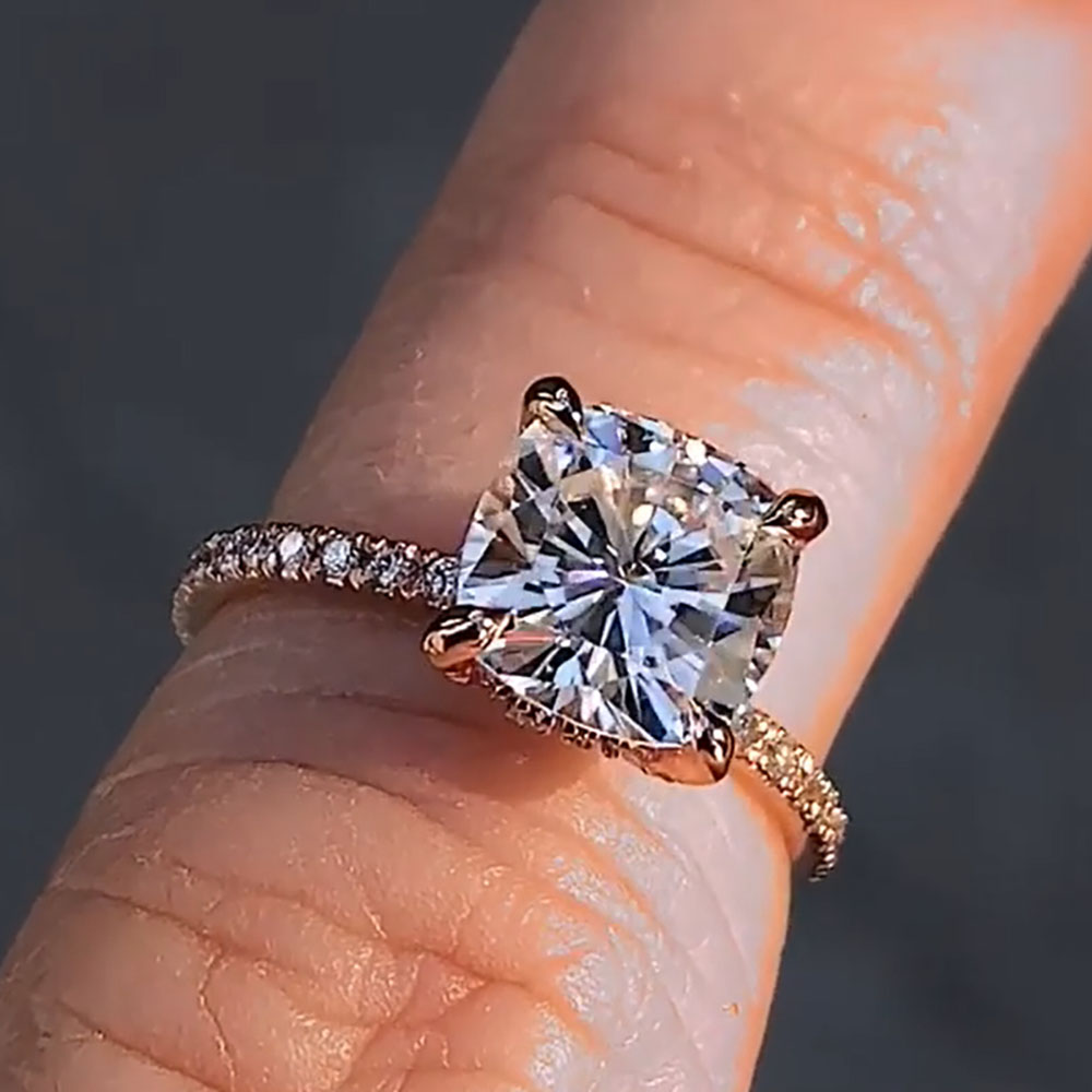Moissanite Engagement Ring 1 Carat - 맞춤형 솔리드 14K 로즈 골드 여성