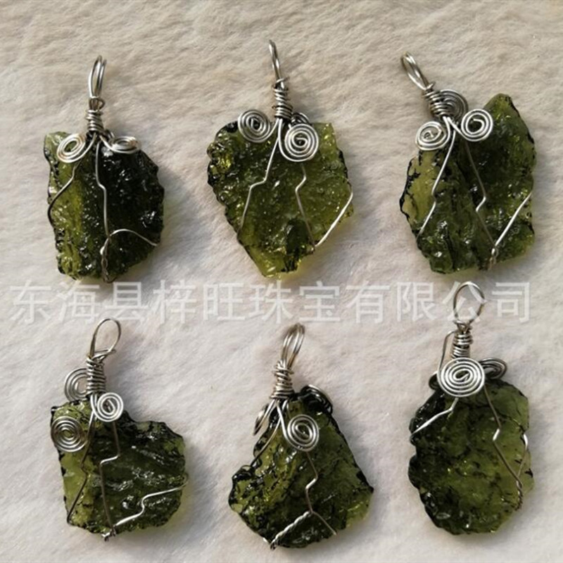 Crystal Pendant Necklace Natural Stone - 1개 핫세일 A++ 천연 몰다바이트 그린