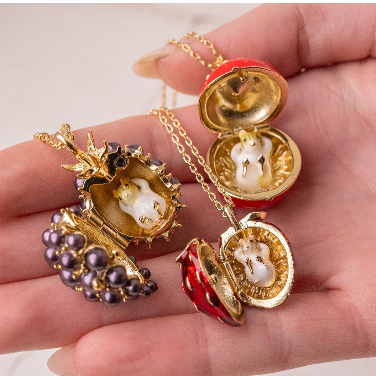 Heart Locket Necklace Photo - 새로운 과일 부활절 달걀 목걸이, 열고