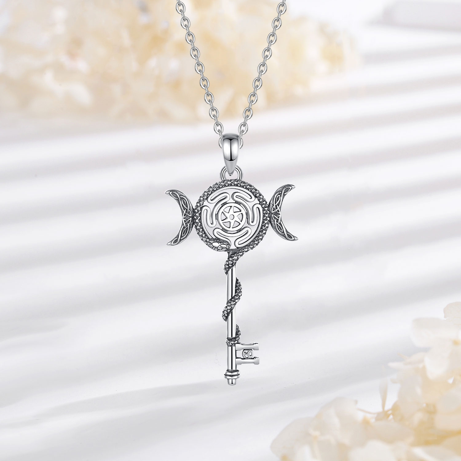 유도라 925 스털링 실버 헤카테 삼중 달 여신 목걸이 - 925 Sterling Silver Chain Necklace Men 리뷰 및 가격